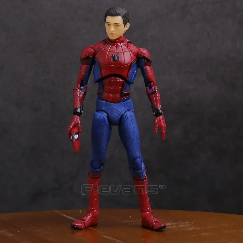 

MAFEX NO.047 Spiderman Spider Man Homecoming Ver. PVC Action Figure Collectible Model Toy 14cm