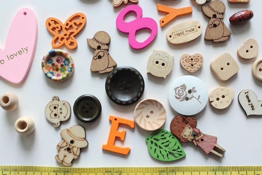

6mm-40mm 150pcs Multi patterns Wood Vintage Buttons,colorful, flowers ornament