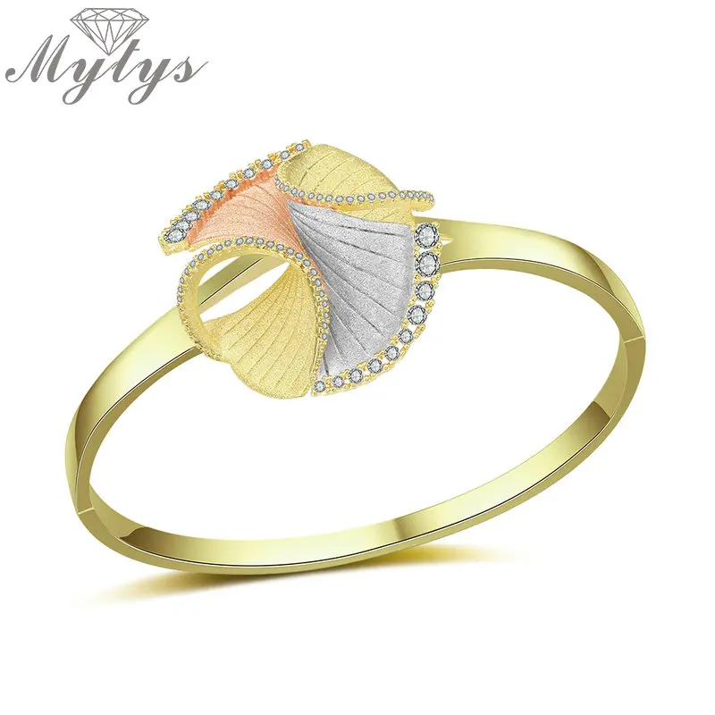 

Mytys Vision Design Sultana Bangle Sandblasting Three-tones Gold Frosted Bracelet Bangles Dubai Palace Jewelry Present B1109