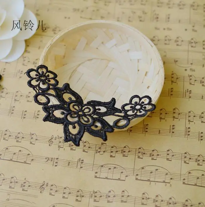 

5 PCS 10cm*5cm Flower Off White Black Lace Trim Craft Classical Lace Accessory Vintage Lace Applique