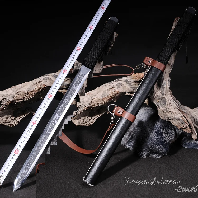 

Function Tactical Sword Tanto 1060High Steel Engraved Pattern Black Sheat with Strap Hunting Knife