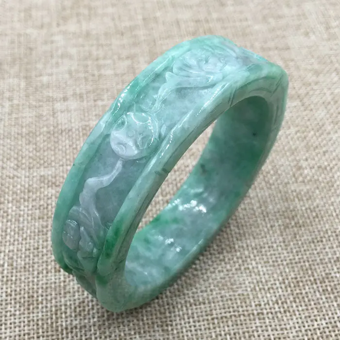 

59mm Vintage Chinese Hand-carved Emerald Green Jadeite Jade Bracelet Bangle 802