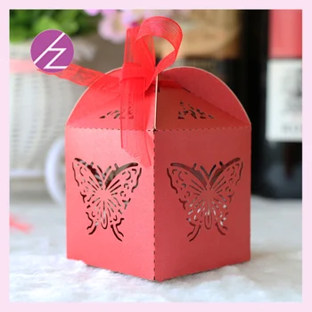 

50pcs/set Romantic Wedding favors Decor Butterfly DIY Candy Cookie Gift Boxes Wedding Party Candy Box with Ribbon custom names