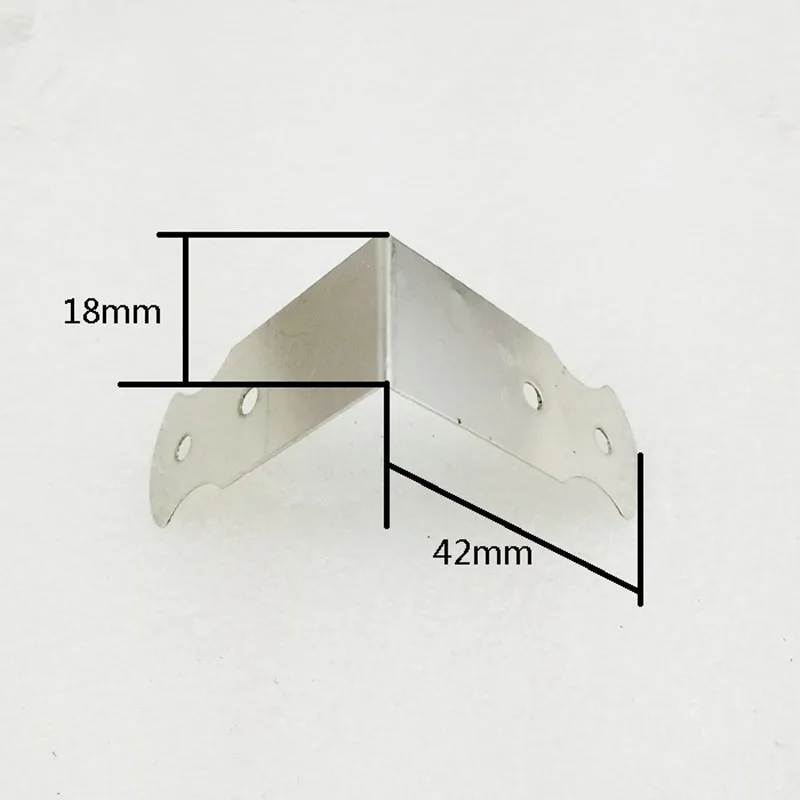 Hardware-Ancient-4Holes-Corner-Brackets-Decor-Coners-Wooden-Box-Gift-Box-Protectors-Side-Protector-Silver-Color (1)