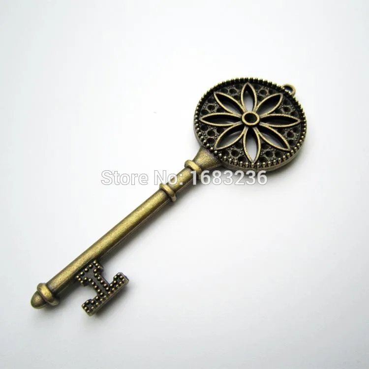 Skeleton Key Charms Shiny Gold Key Steampunk Keys Gold Key Charms Skel –  Pirate Beads