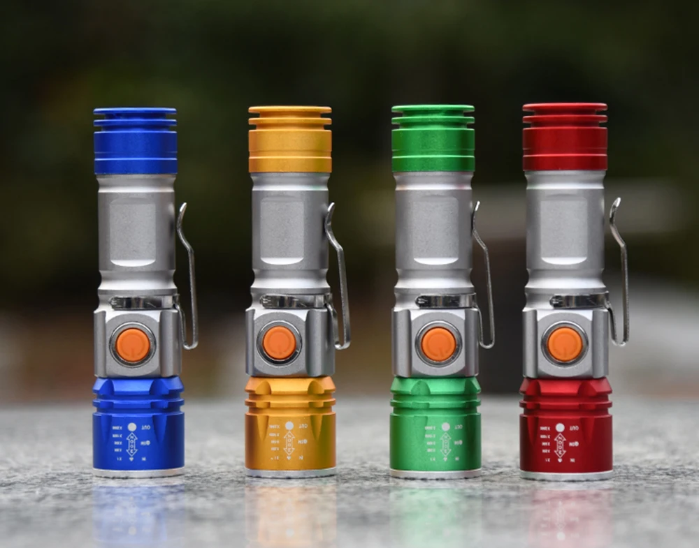 Sale Bicycle light 4 color LED portable flashlight built-in rechargeable lithium battery USB charging waterproof zoom 3 mode lighting 18