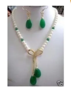 

Charming white pearl&green jades Earring necklace set