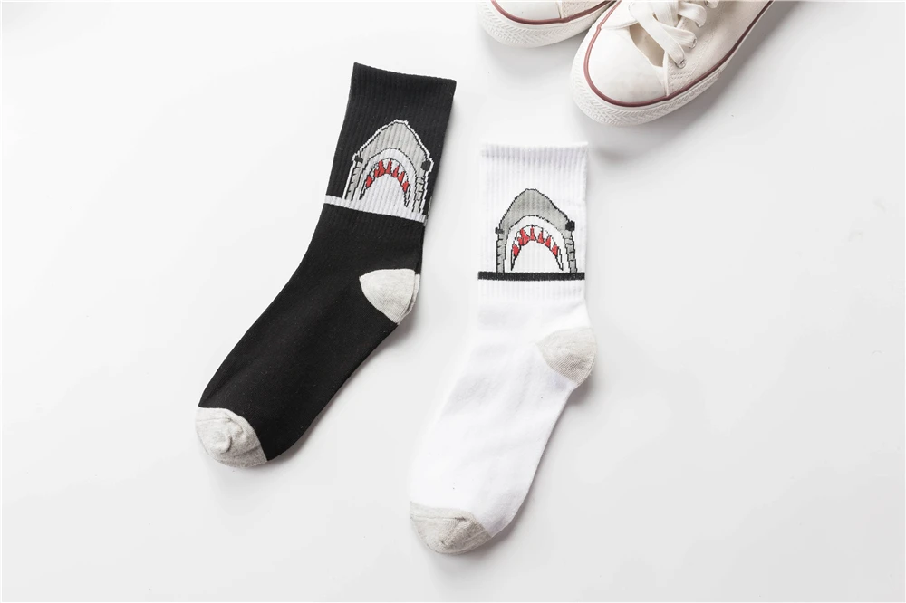 Модные хип-носки с акулой мужские длинные носки с героями мультфильмов улица хип-хоп Спортивный скейтборд черные белые толстые короткие