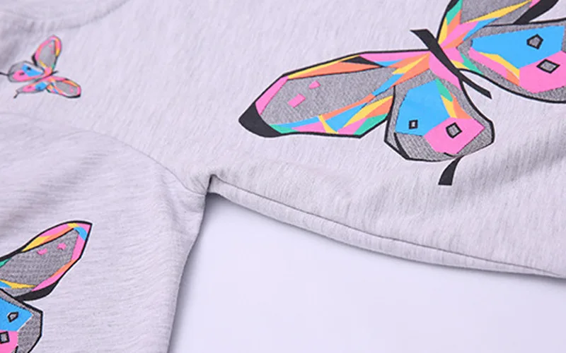 4553009566_926338012