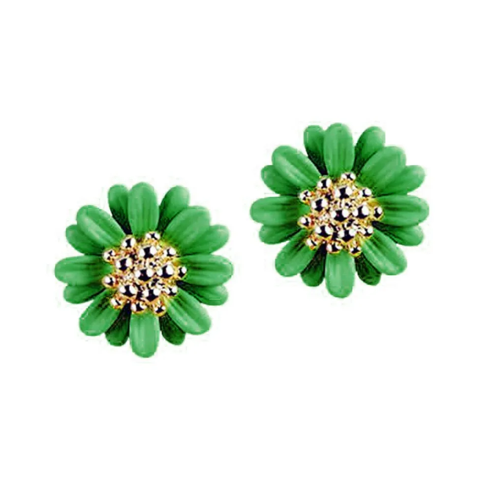 

2018 New Fashion Crystal Elegant Daisy Flower Earrings Cute Korea Jewelry Earring For Women Wholesale Women Fashion Girl Jew