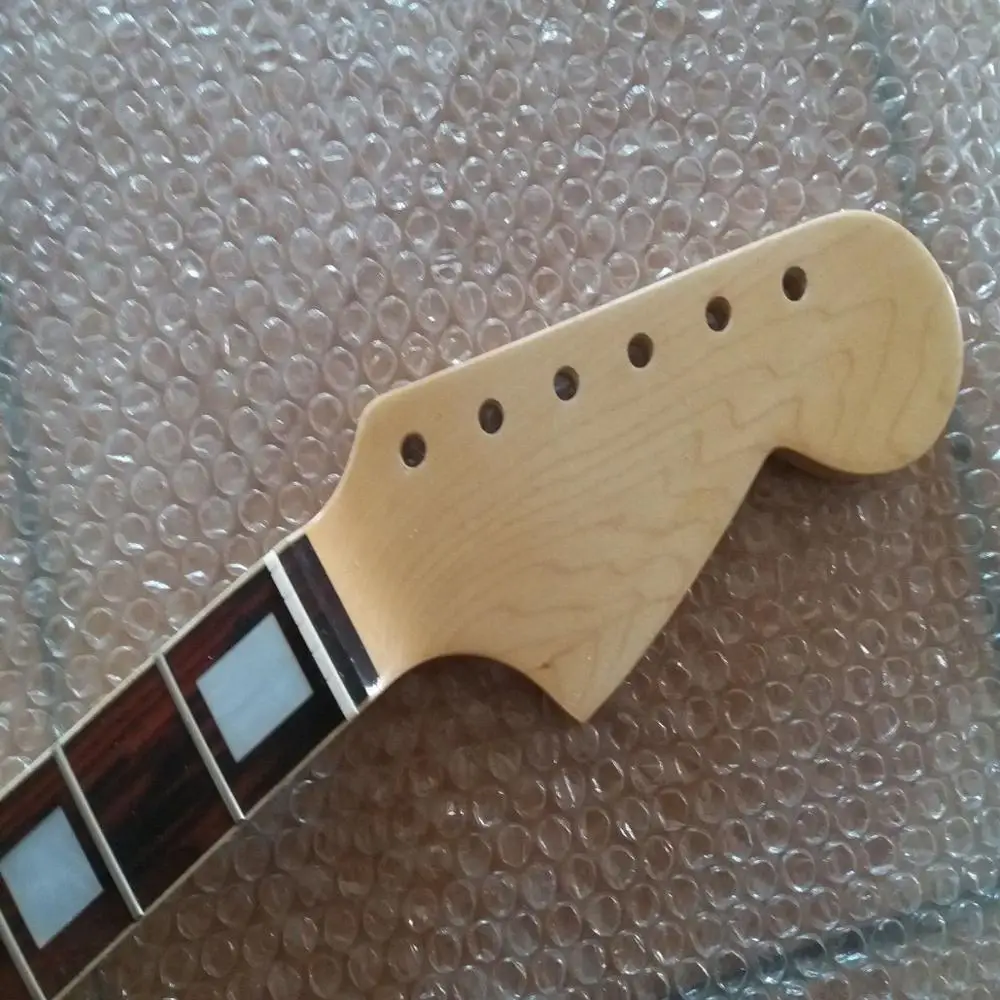 

22 frets Maple Neck Rosewood Fingerboard for Strat Electric Guitar big head