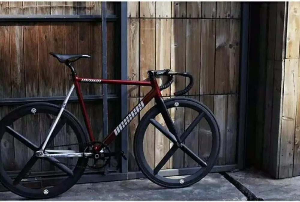 4 spokes carbon wheel front and rear
