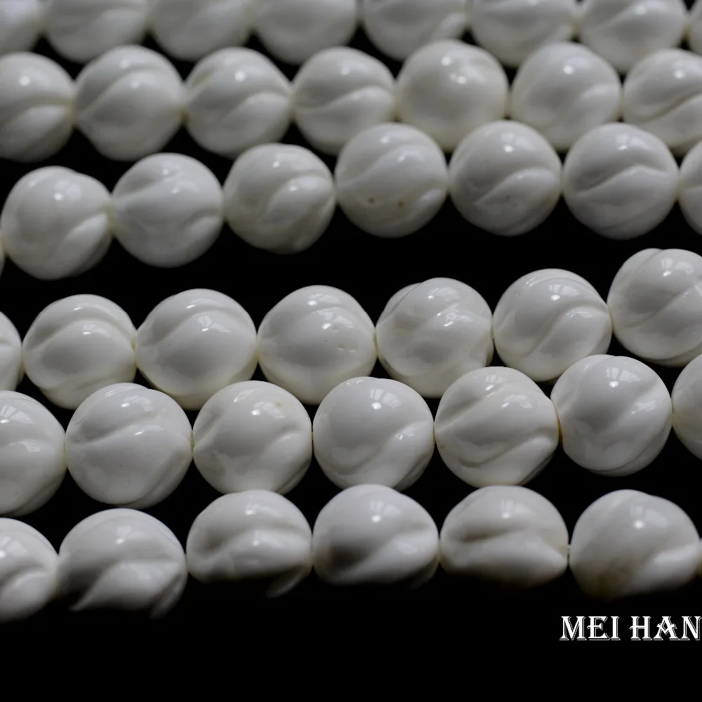 

Meihan Wholesale (2 strands/ lot ) natural 10mm white giant clam carved twisted shell beads stone for jewelry making