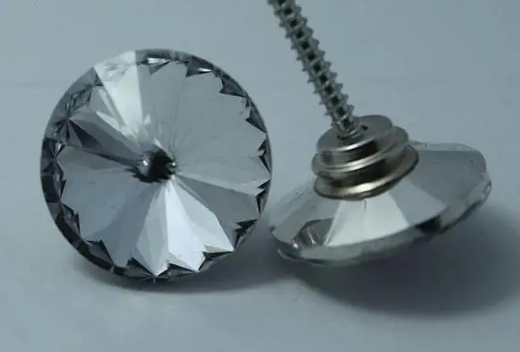 

500pcs/lot 20-30mm Satellite st Glass Crystal Nails Button Crystal buckle soft bag. Sofa nails. diamond buckle. Crystal Buttons