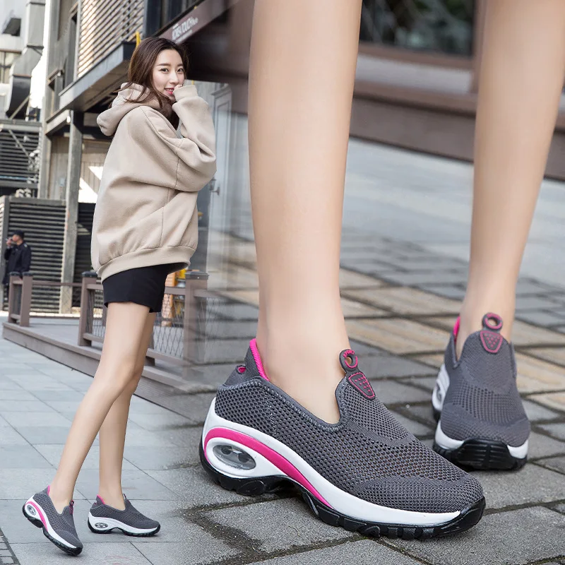 

Woman 2019 Spring new Hidden Wedge Sneakers Female vulcanize shoes Increasing Casual Shoes