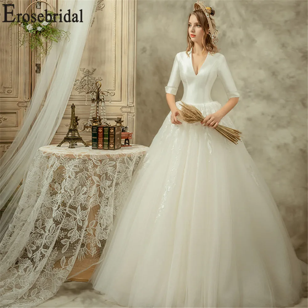 

Erosebridal New Arrival Vintage Wedding Dresses Half Sleeve Wedding Gowns V-Neck Women Bride Dress Tulle Vestido De Noiva 2019