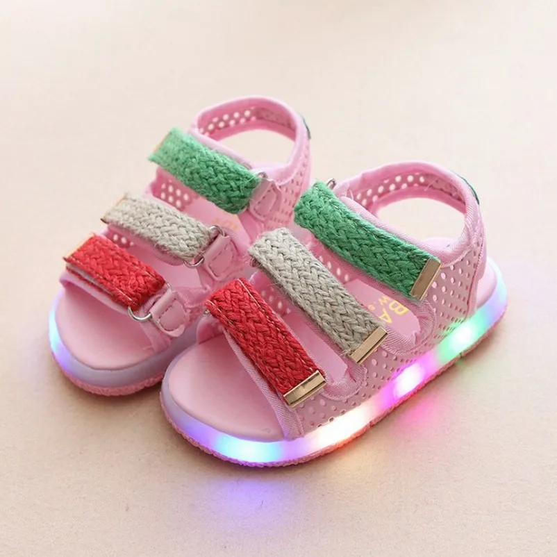 Детские мягкие дышащие сандалии; детские сандалии для девочек; светящаяся обувь для мальчиков и девочек; яркий светодиодный свет; детская обувь - Цвет: Розовый