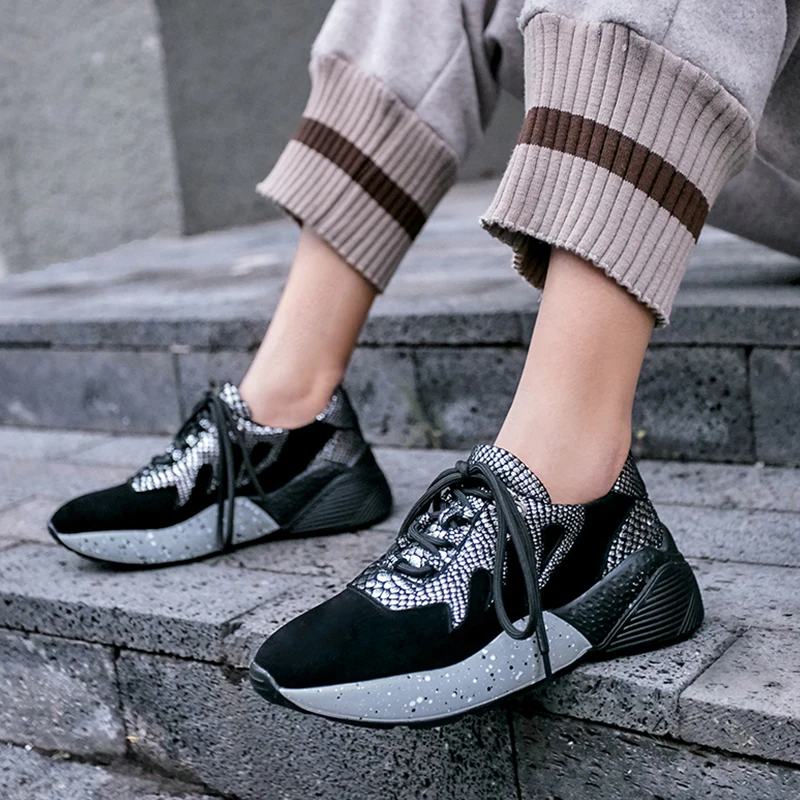 

2019 New Genuine Sheepskin Casual Sneakers For Women Snake Pattens Mixed Color Luxury Leisure Flats Female Shoes Woman