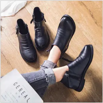 

YR!Free shipping.Wholesales.Genuine leather short boots.womens Head layer cowhide shoes.fashion OL Daily casual boots,quality