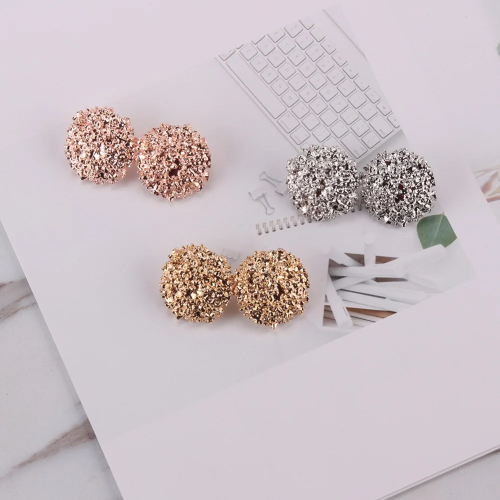 

2019 Korean Elegant Round Gold Stud Earrings Silver Pink Statement Earring for Girls Women Jewelry Wedding Engagement Gifts