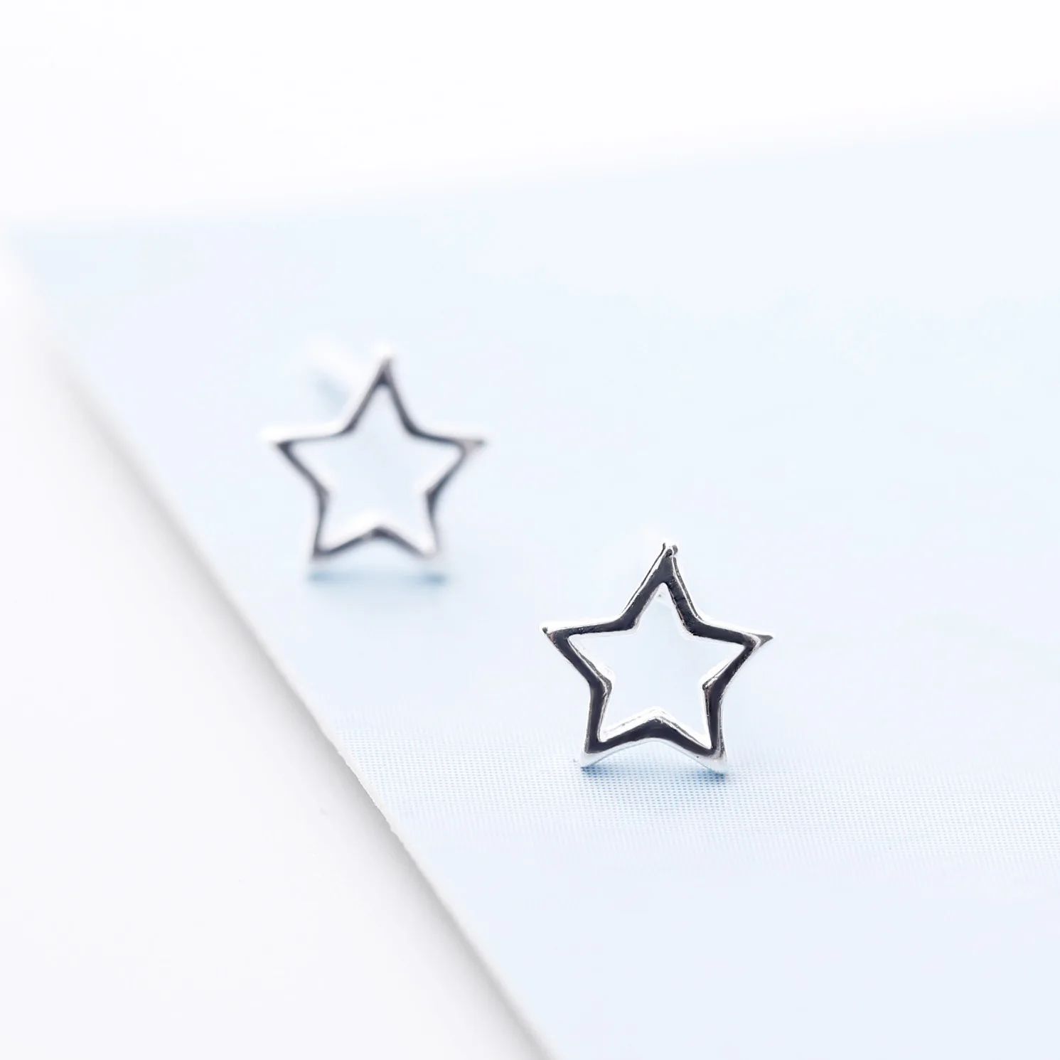 

Cutout fresh five-pointed star s925 pure silver brief mini stud earring ear female