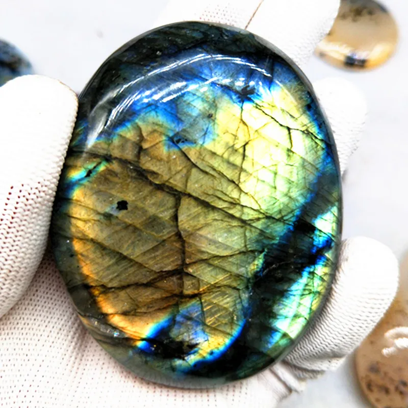 180 200g wholesale Natural Labradorite Crystal Rough Polished rock
