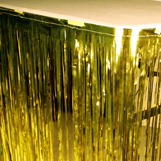  New Coming 1Pcs Gold / Green /Sliver Decorative Table Skirt Table Decoration Metallic Table Curtain