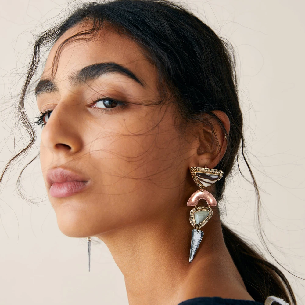 

Girlgo 2019 New Design Za Stones Dangle Drop Earrings For Women Vintage Maxi Statement Pendant Earrings Beads Contrast Jewelry