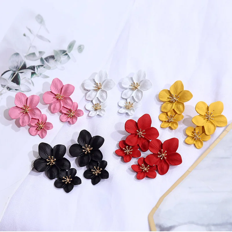 

Woman Fashion Elegant Double Big Flowers Earrings Bohemia Korean Style Cute Flower Beach Party Drop Earring