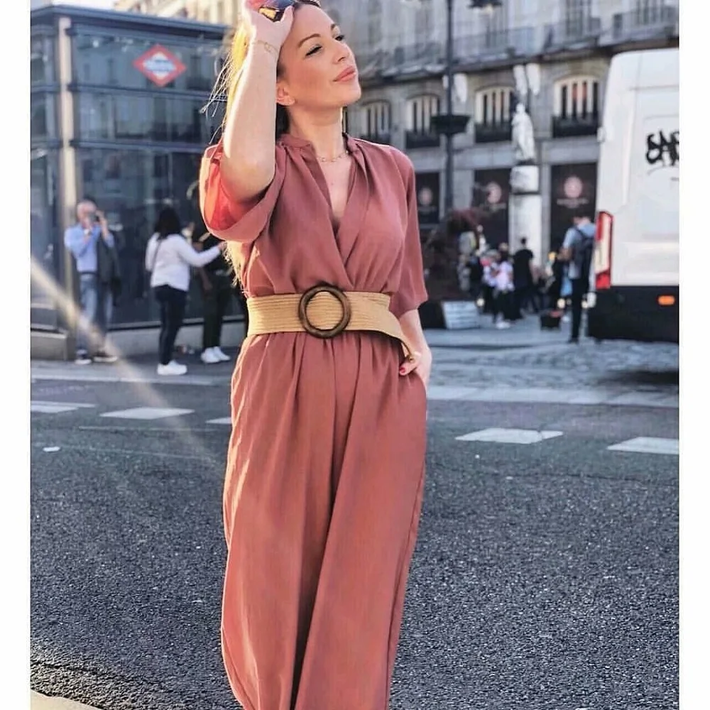 

Women Elegant V Neck Short Sleeve Playsuits Belt Decorate High waist pockets Chic Rompers female Casual Stylish Slim Jumpsuits