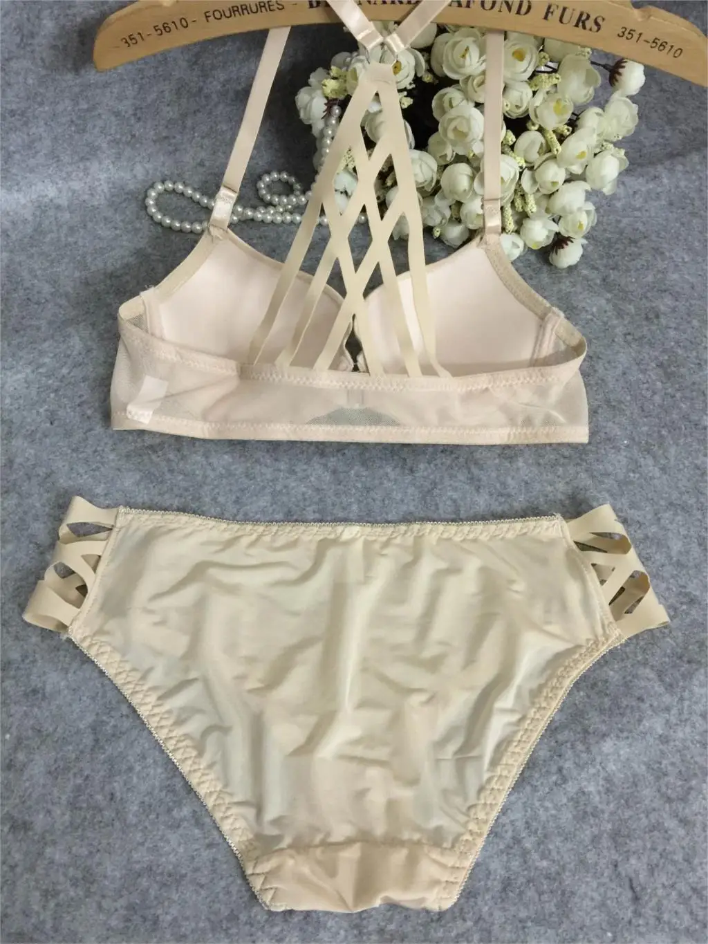 Japanese Sexy VS bra front buckle beauty back solid glossy sexy young girl underwear set push up women bra set