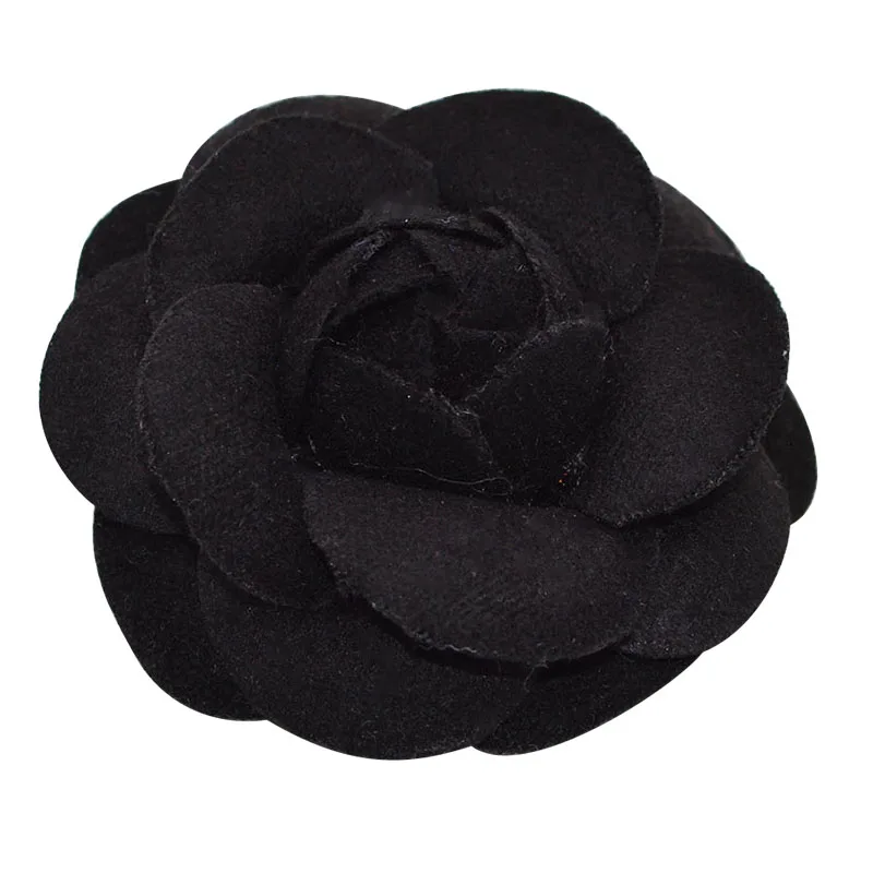 F01 Black