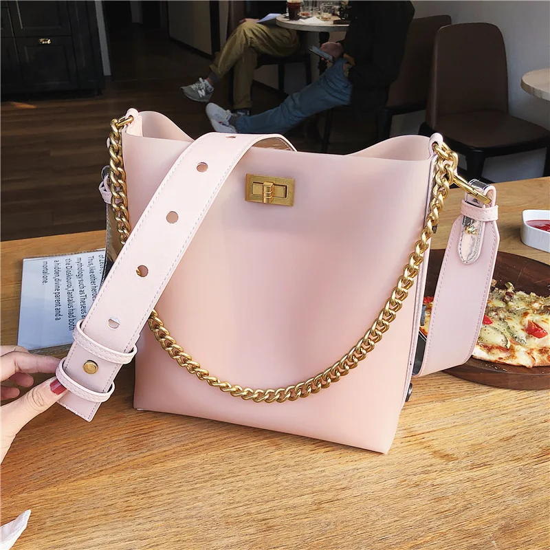 

Bags Women 2019 new bucket jelly bag fashion take a one-shoulder oblique satchel two-piece set