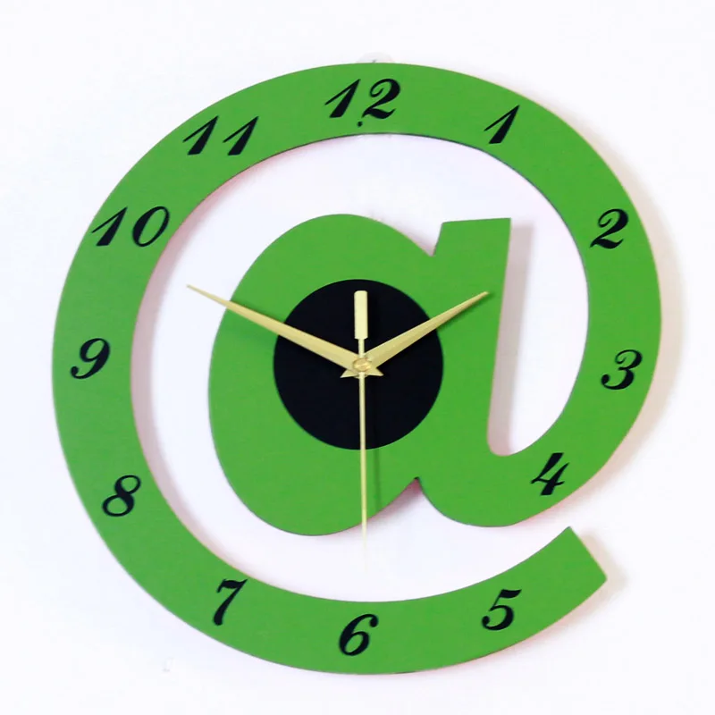 Five o'clock. Clock t c. Часы перевели. Tjalla чалла настенные часы, 28 см. O'clock часы.