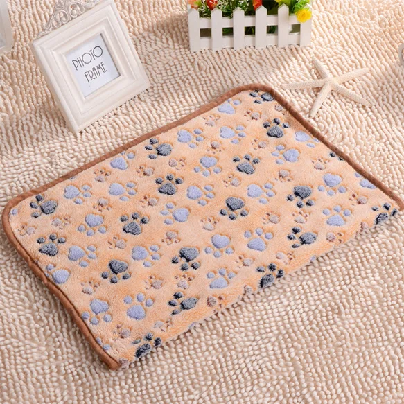 

76 * 52cm / 104 * 76cm cute claw print dog puppy wool soft pet blanket bed warm dog pad pet cat pad