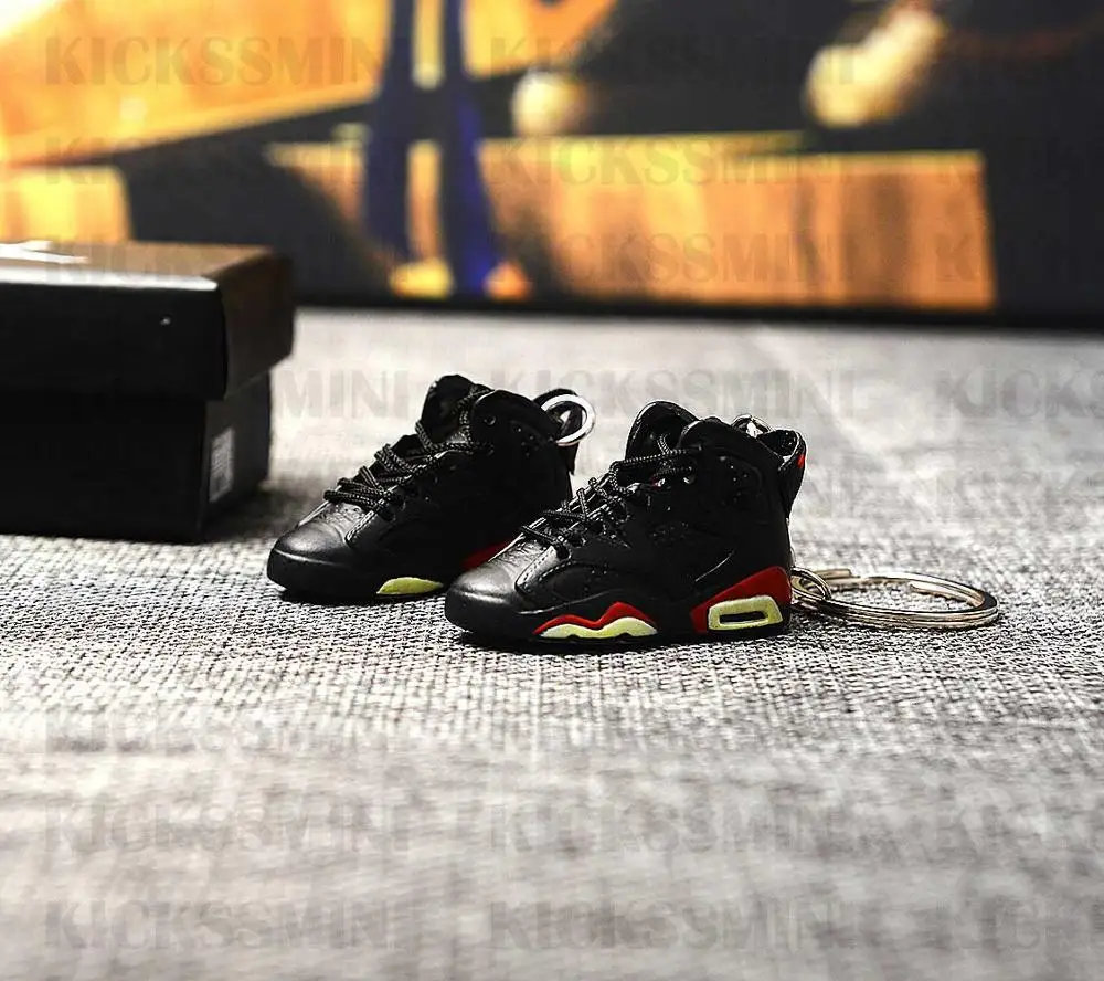 

dropshipping aj6 black Infrared yellow bottom sneaker keychains 1/6 SCALE 3D Mini Sneaker JORDAN keychain doll accessory