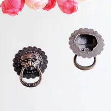 10 шт. ювелирных изделий Деревянный ящик Потяните ручки комода для двери шкафа Круглый античная бронза Лев Уход за кожей лица резные 29 мм