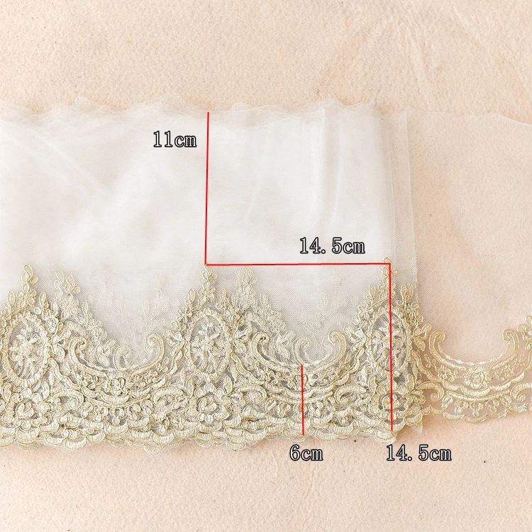 

Gorgeous court style super wide light golden car bone lace embroidery lace wedding dress children's fashion accessories