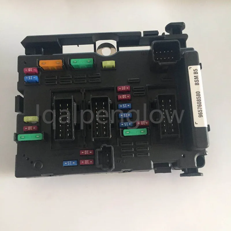 

Fuse Box Unit Assembly For Peugeot 206 OEM 9657608580