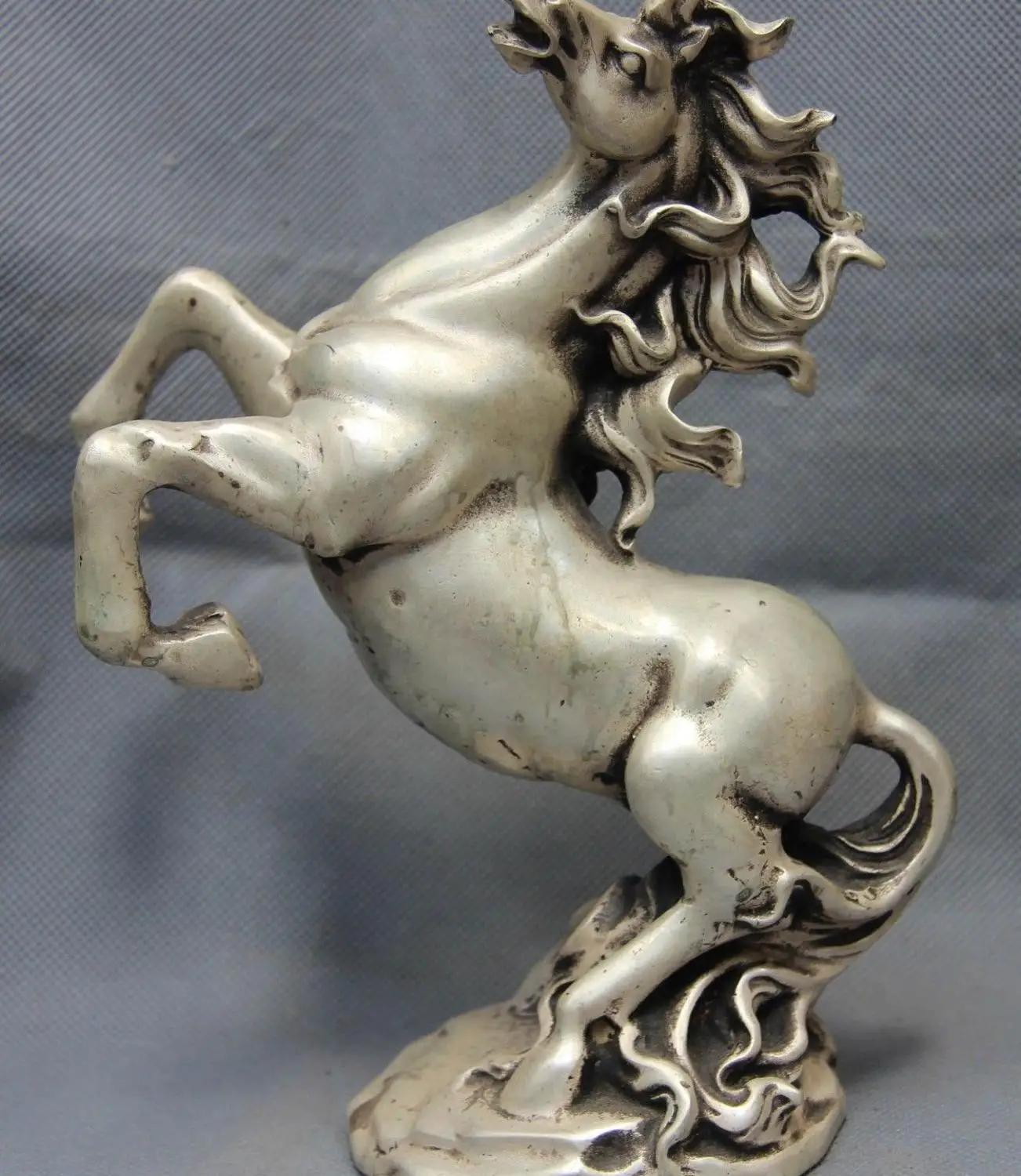 

China White Copper Silver Feng Shui Lucky auspicious Gallop Horse Horses Statue