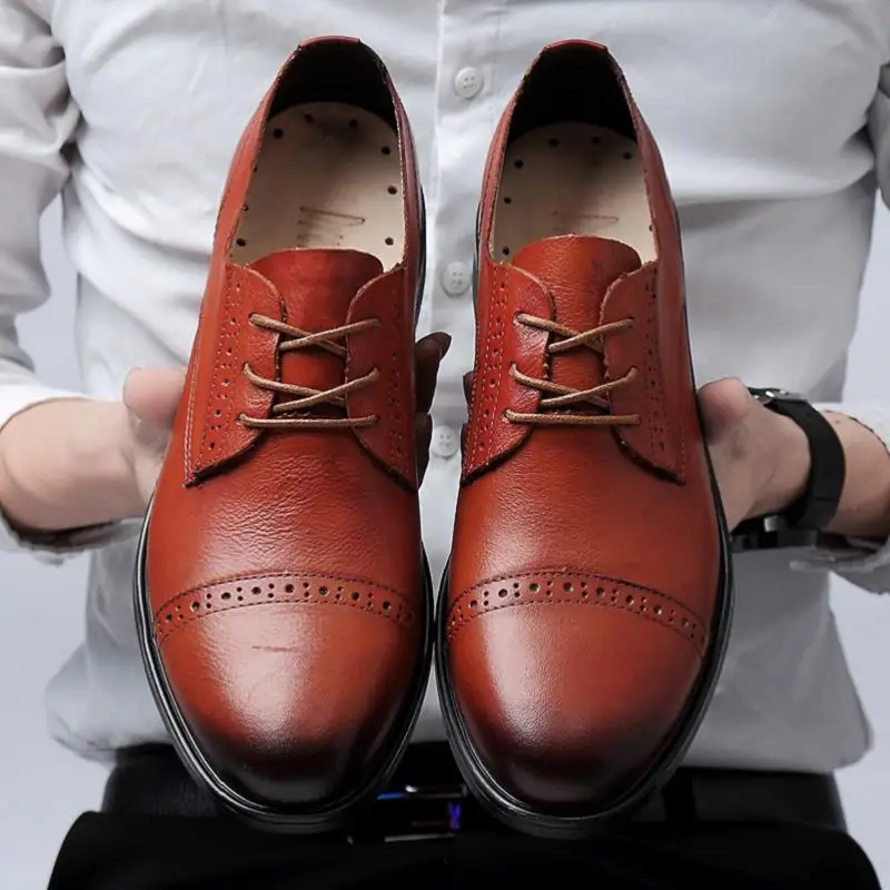 Romмедаль/Мужская официальная обувь из натуральной коровьей кожи высокого качества с острым носком; деловая обувь для свадьбы; Мужская обувь для отдыха; - Цвет: Шоколад