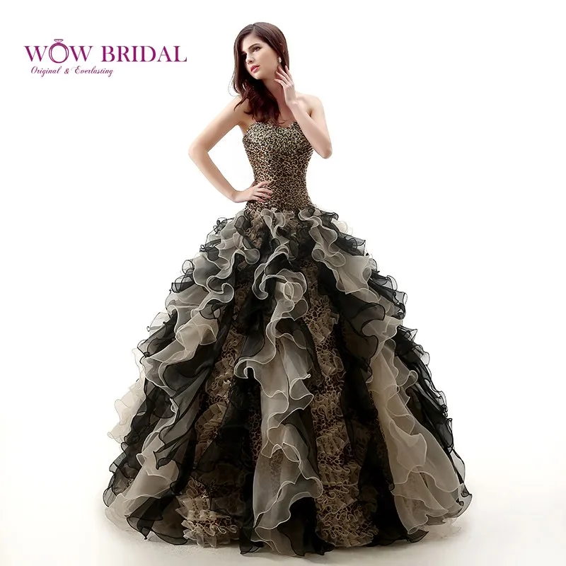 Wowbridal Сексуальная Печати Леопарда Quinceanera Платье Без Бретелек Блесток Бисера Органзы Многоуровневое Ruffles Бальное платье для 18