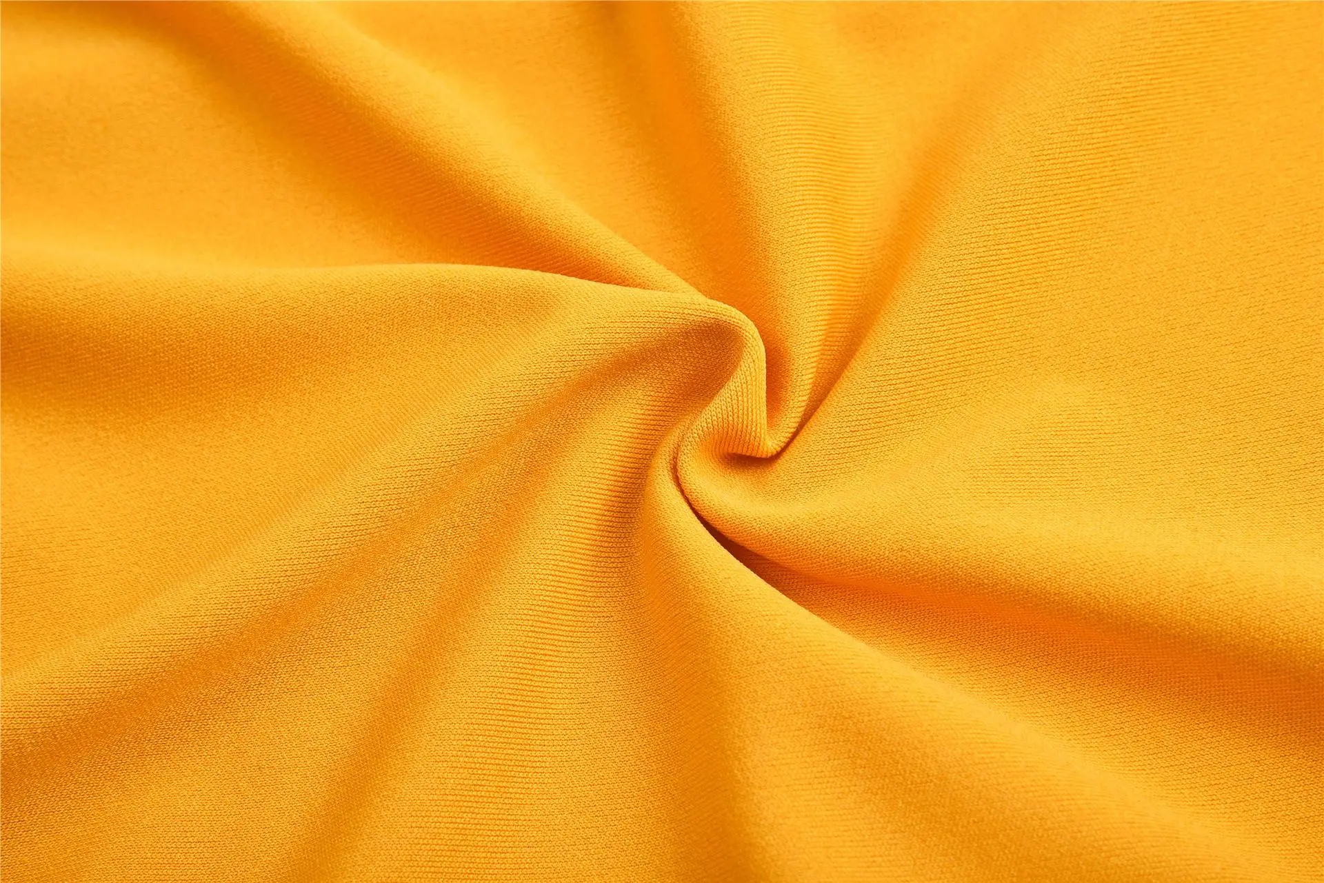 9389297275_1271534044