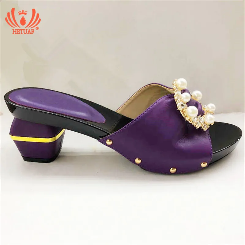 chaussure pourpre