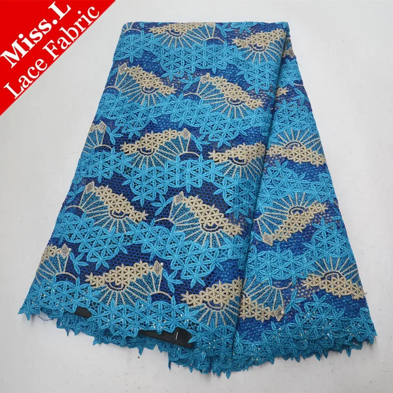

2019 Hot African Cord Lace Fabric High Quality African Water Soluble Lace Fabric With Stones Embroidered Lace For Wedding Dress
