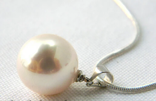 

Free shipping@@@@@ 14mm White Round Shell Pearl Pendant Necklace