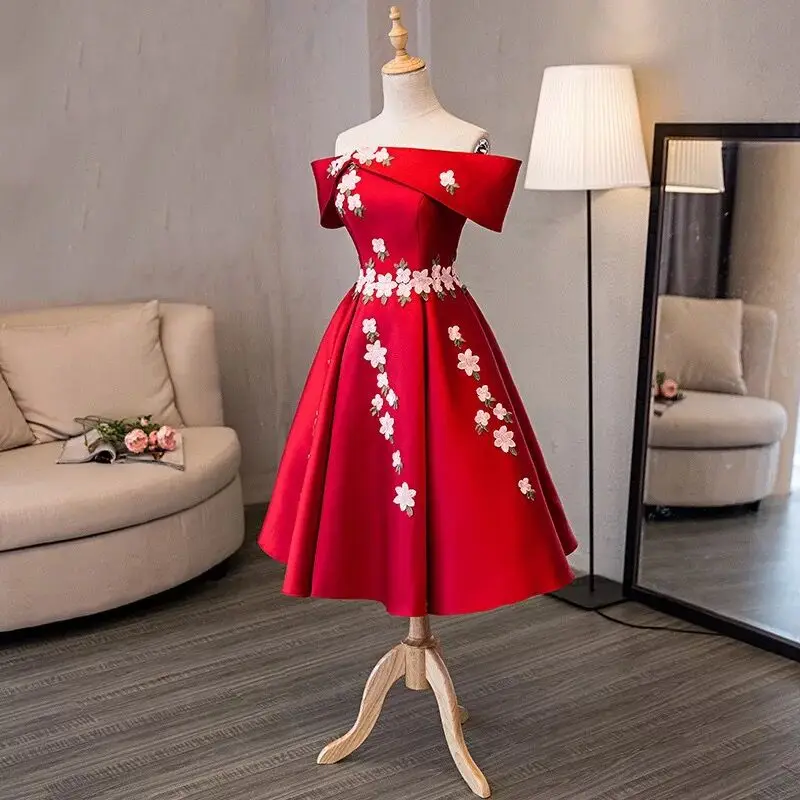 Xnxee новая небесно-Голубая атласная Кружевная аппликация платья для свадебной вечеринки с открытыми плечами Формальные Вечерние платья Vestidos Swing - Цвет: Красный