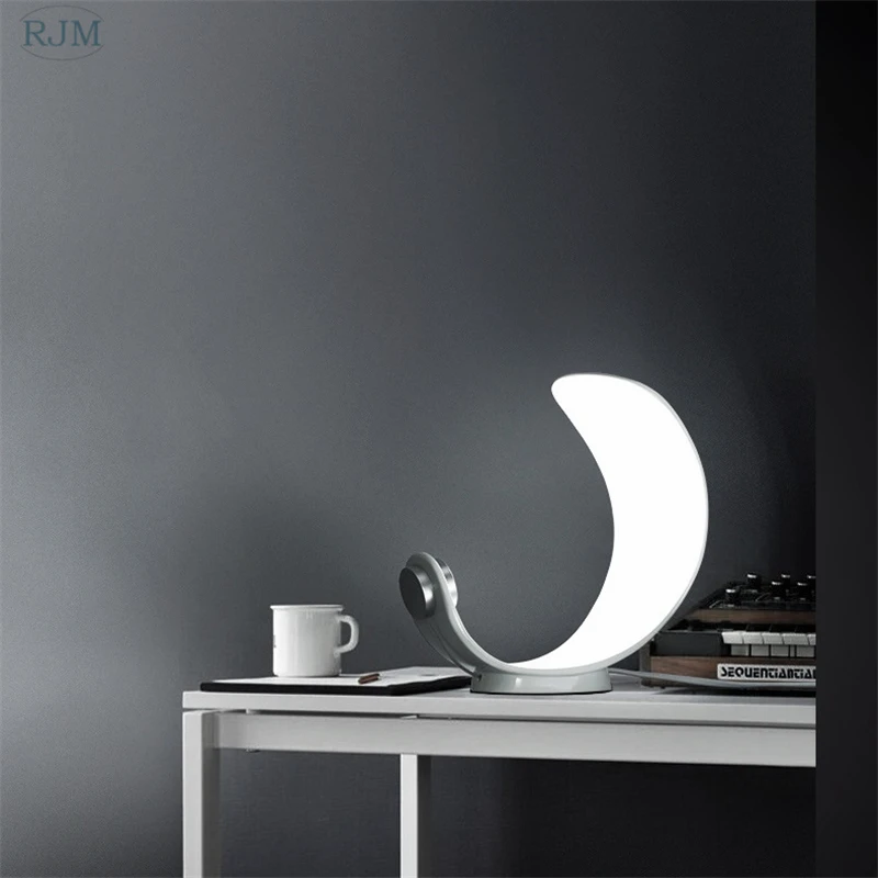 curl bedside lamp