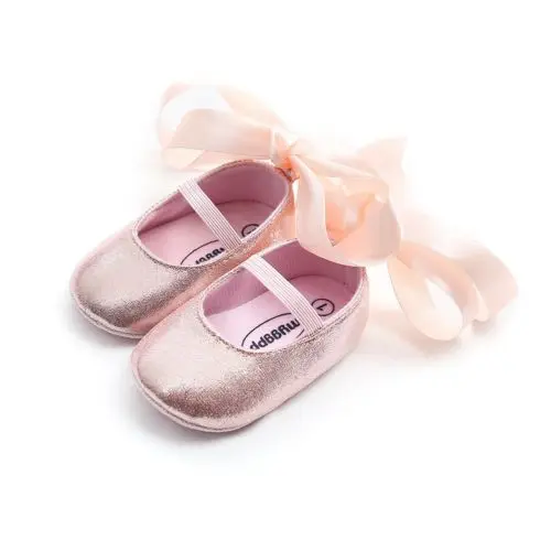 Малыш новорожденный младенец ребенок девочка популярные хлопковые однотонные туфли с бантиком для младенцев для новорожденных мягкая подошва противоскользящая детская обувь