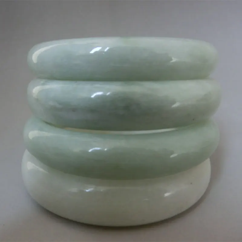 

exquisite Polishing by hand natural jade bracelet internal diameter 61 mm Sa-154